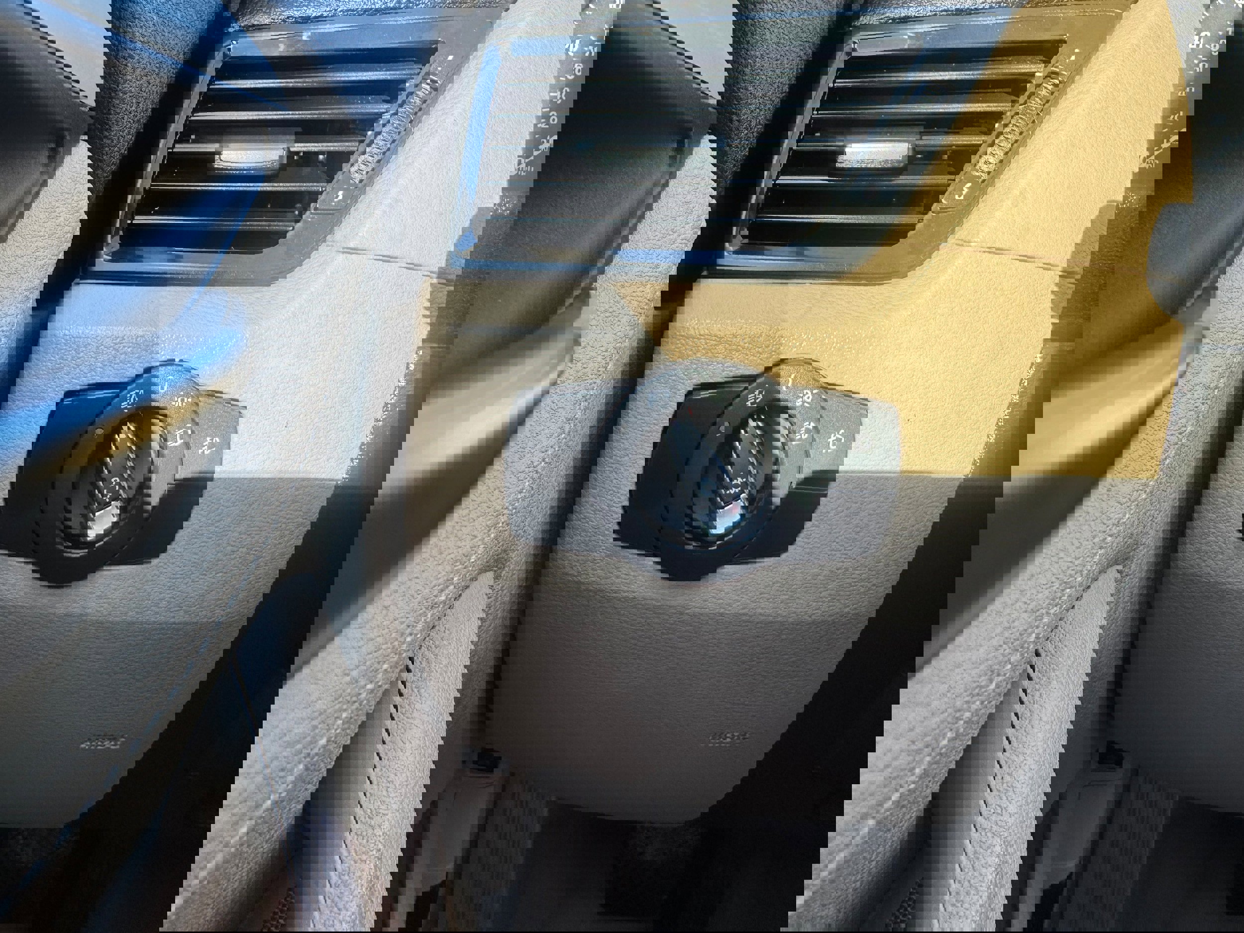 Used 2014 BMW X1 xDrive28i image 11