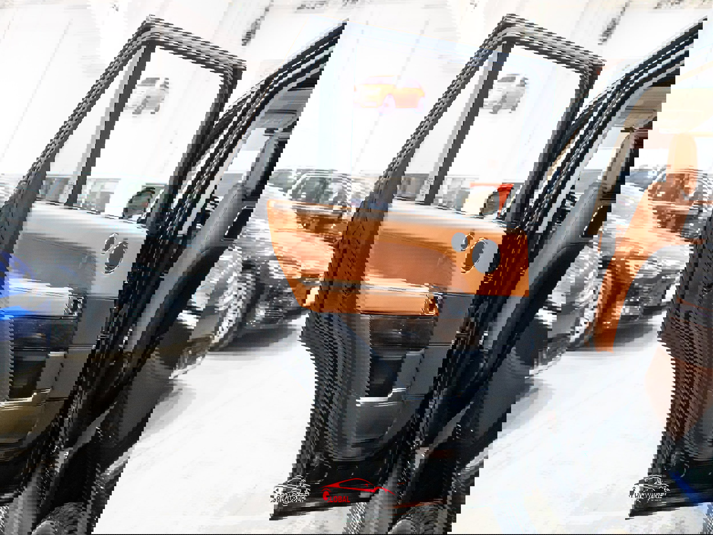 Used 2016 Land Rover Range Rover Autobiography image 49