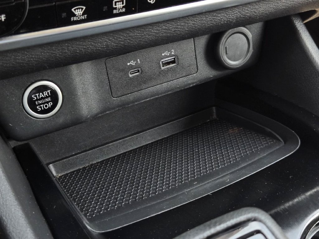 Certified 2023 Nissan Rogue SV FWD image 22