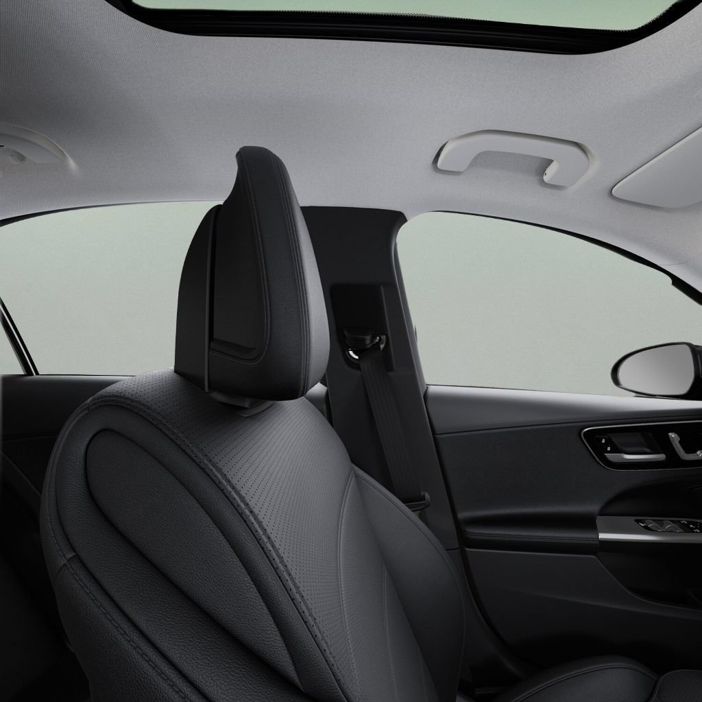 Used 2026 Mercedes-Benz C 300 Sedan image 43