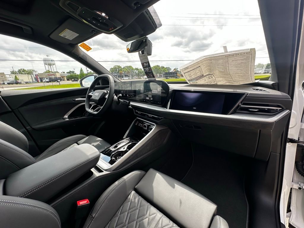 New 2026 Audi SQ5 Premium Plus image 35