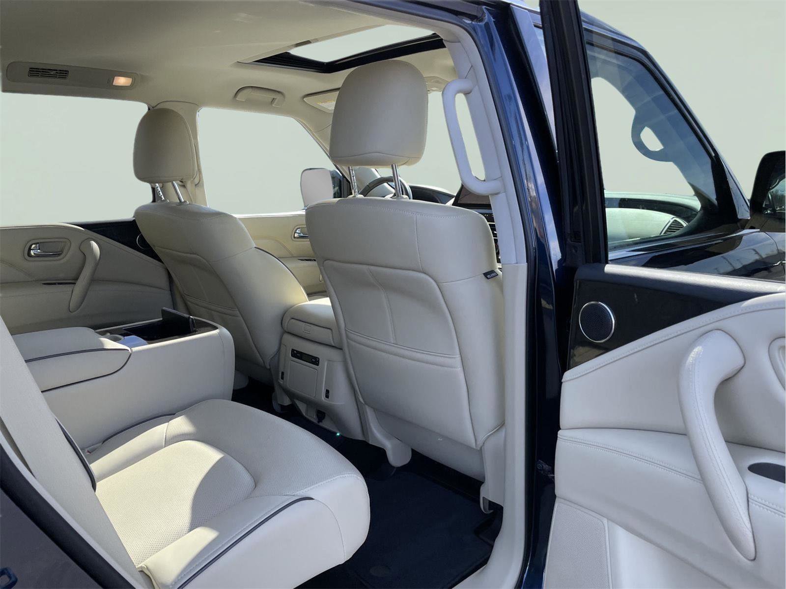 Used 2022 INFINITI QX80 Luxe w/ Cargo Package image 22