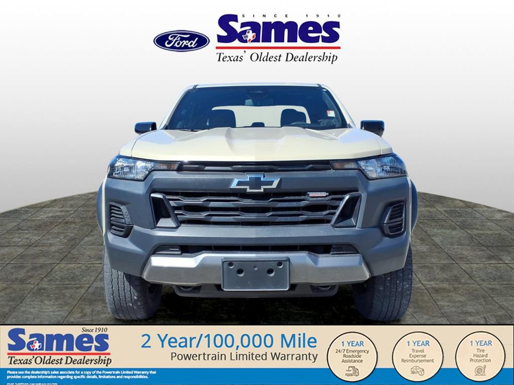 Used 2023 Chevrolet Colorado Trail Boss w/ Advanced Trailering Package AWD/4WD image 2