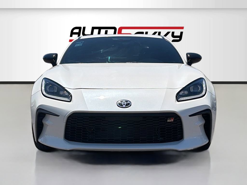 Used 2024 Toyota GR86 Premium RWD image 2