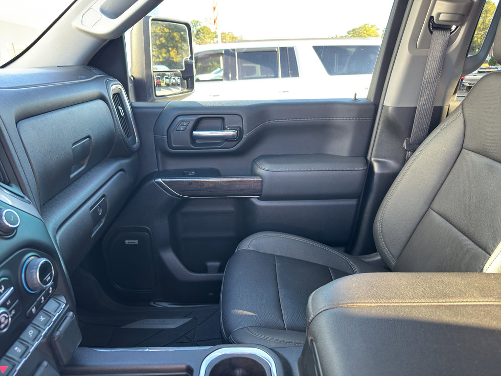 Certified 2023 Chevrolet Silverado 2500 LTZ w/ LTZ Premium Package image 17