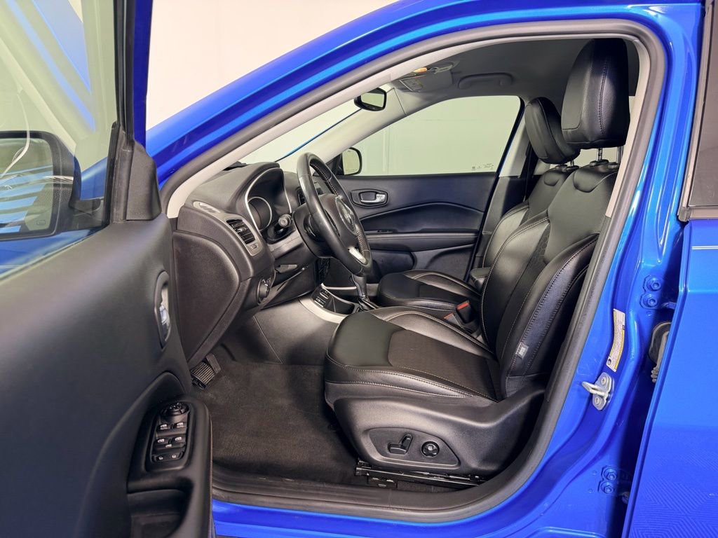 Used 2021 Jeep Compass Latitude w/ Convenience Group image 25