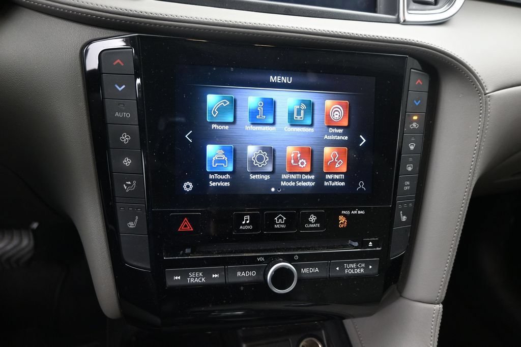 Used 2023 INFINITI QX50 Luxe FWD image 12