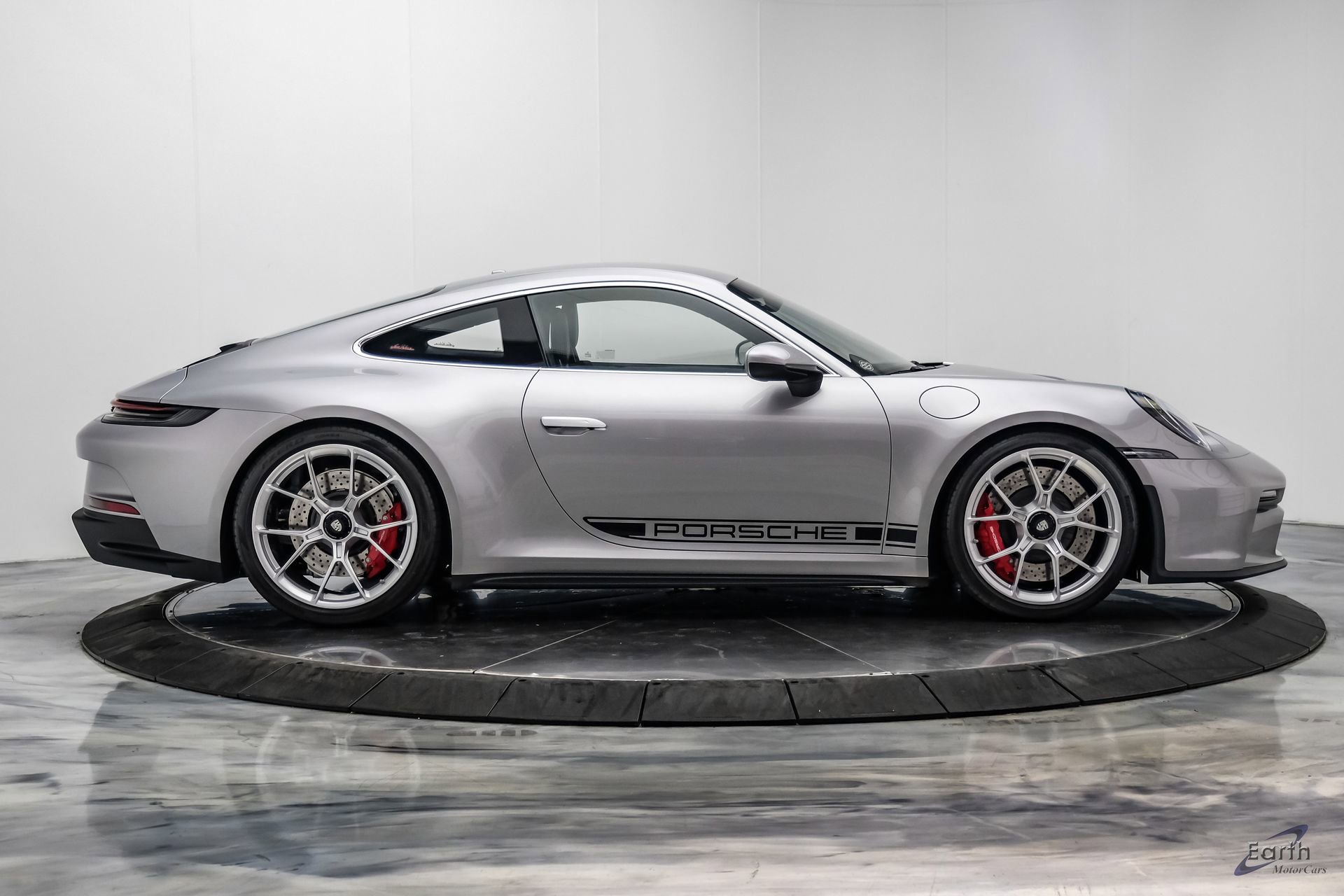 Used 2023 Porsche 911 GT3 RWD image 23