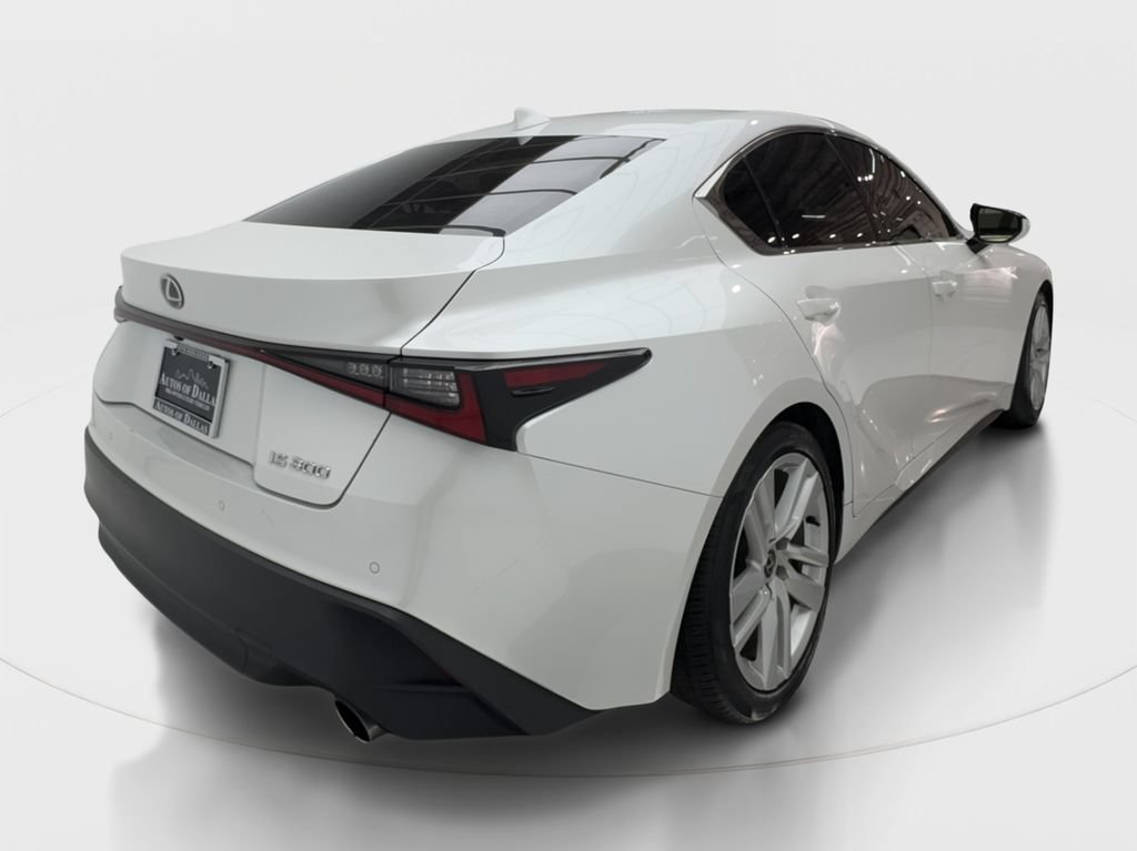 Used 2023 Lexus IS 300 w/ Comfort Package RWD image 7