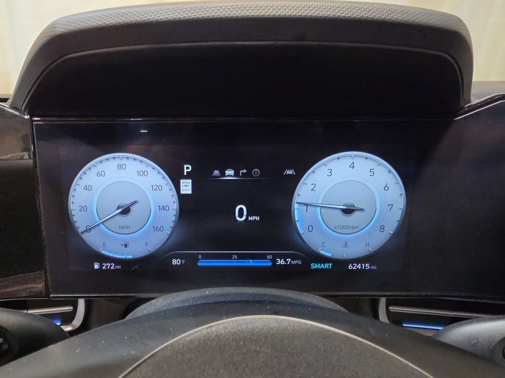 Used 2024 Hyundai Elantra SEL FWD image 10