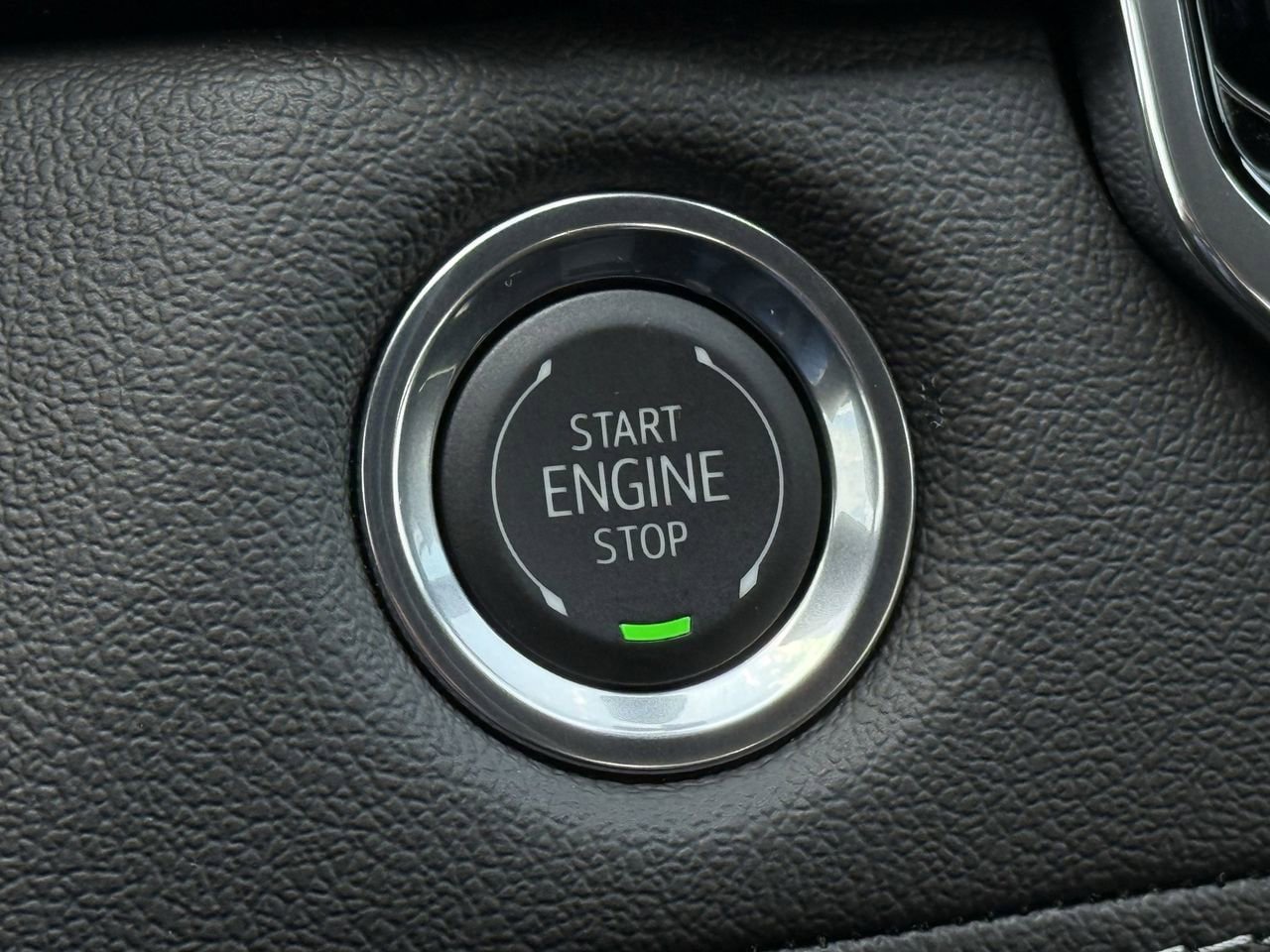New 2026 Chevrolet Colorado LT w/ LT Convenience Package AWD/4WD image 19