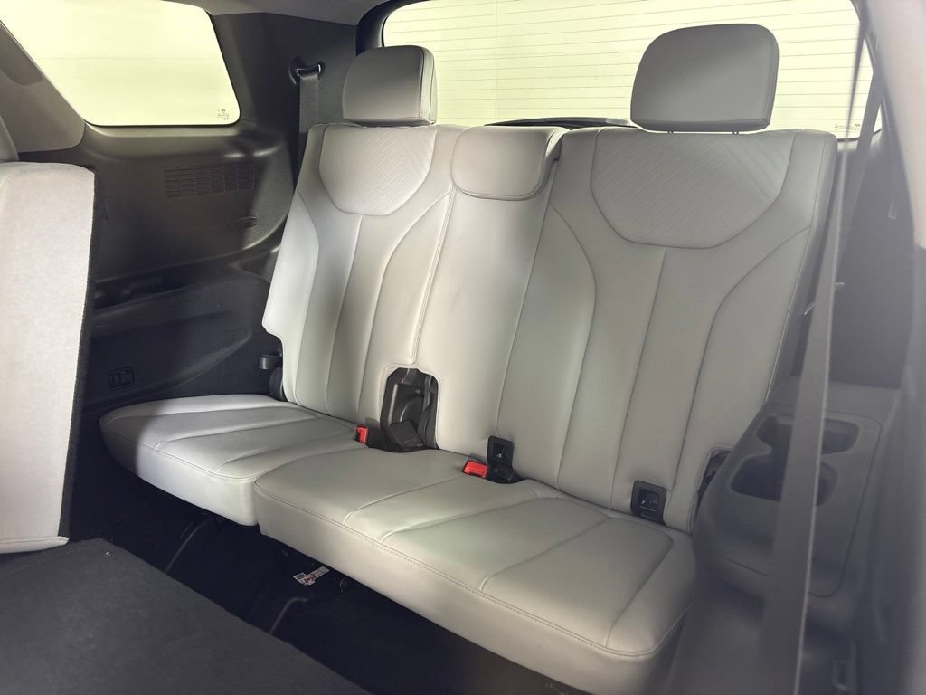 Used 2024 Hyundai Palisade SEL AWD/4WD image 15