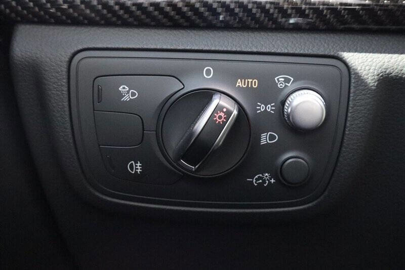 Used 2015 Audi RS 7 Prestige w/ Carbon-Optic Package image 20