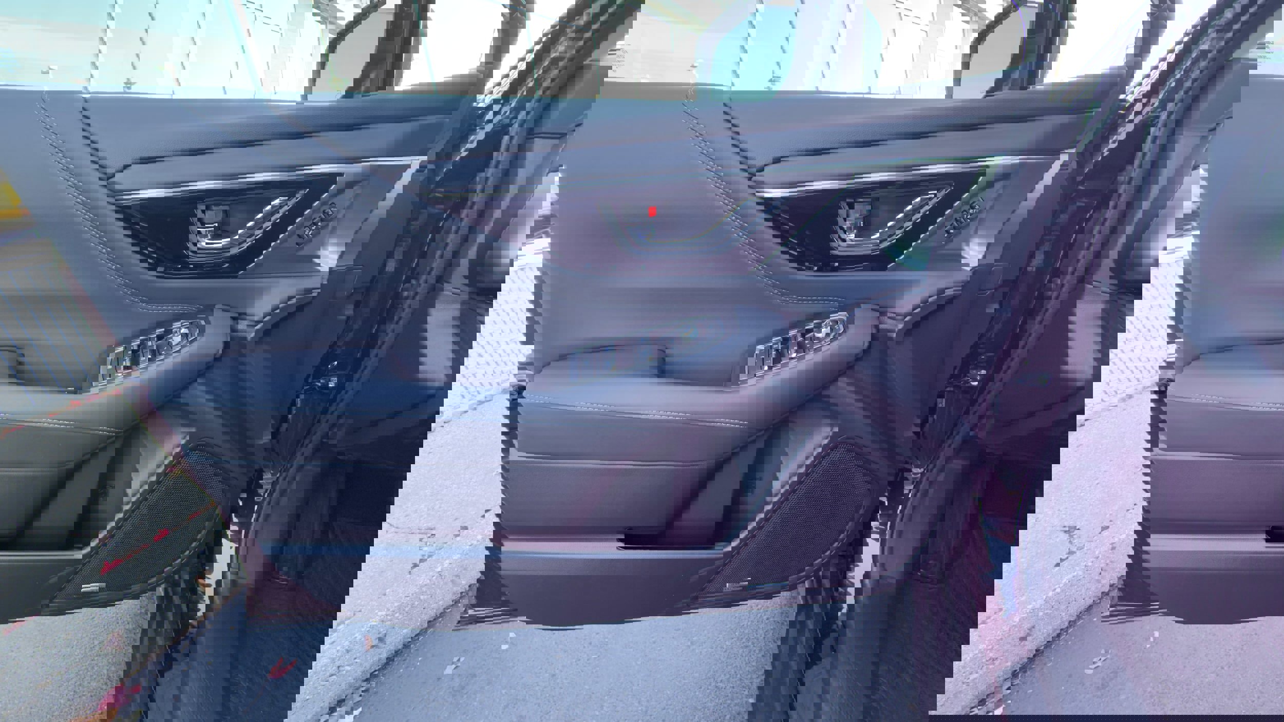 Used 2025 Subaru Outback Touring image 16