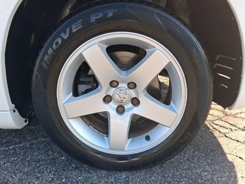 Used 2010 Dodge Charger SXT RWD image 10