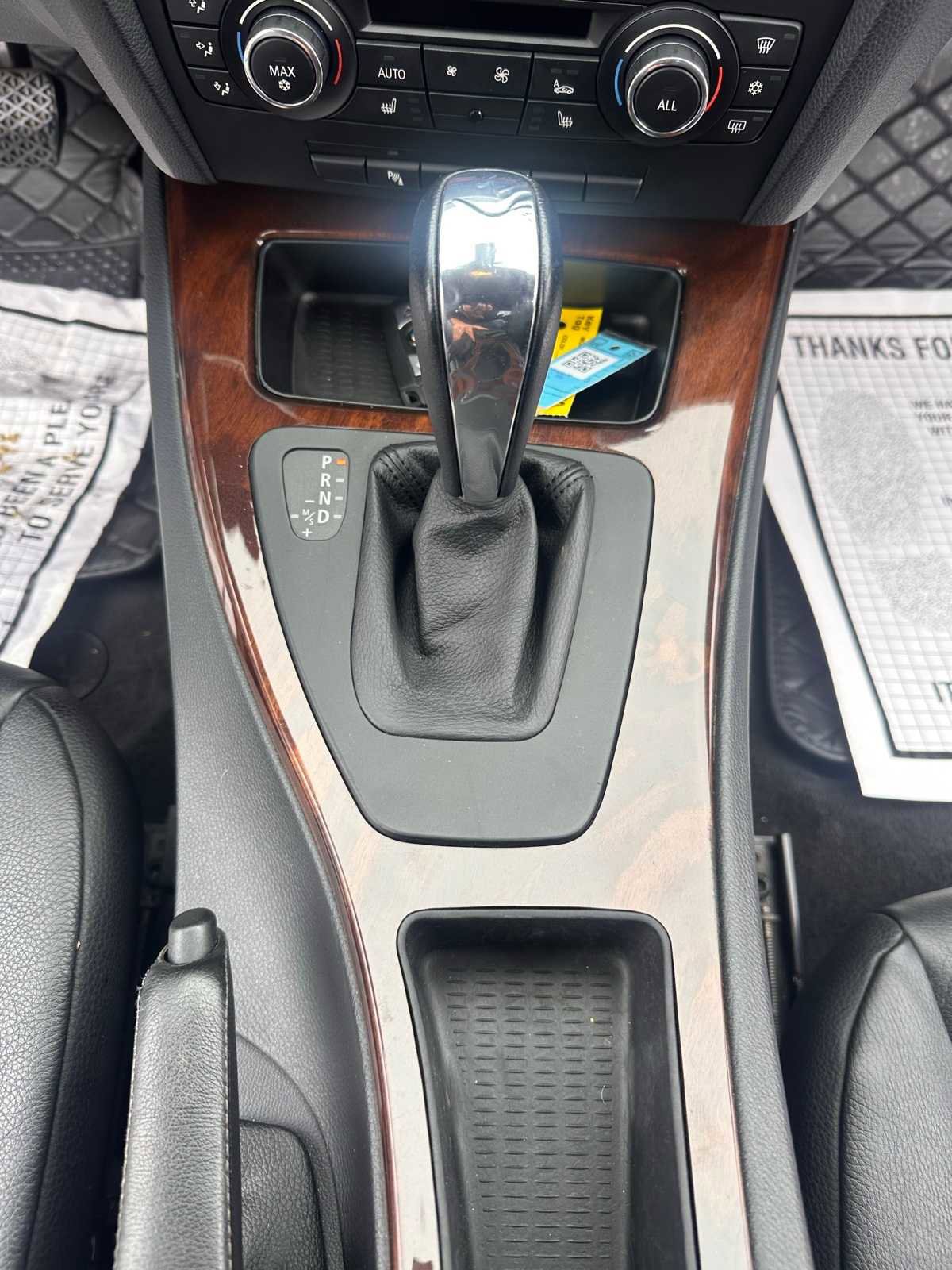 Used 2012 BMW 335i Coupe image 17