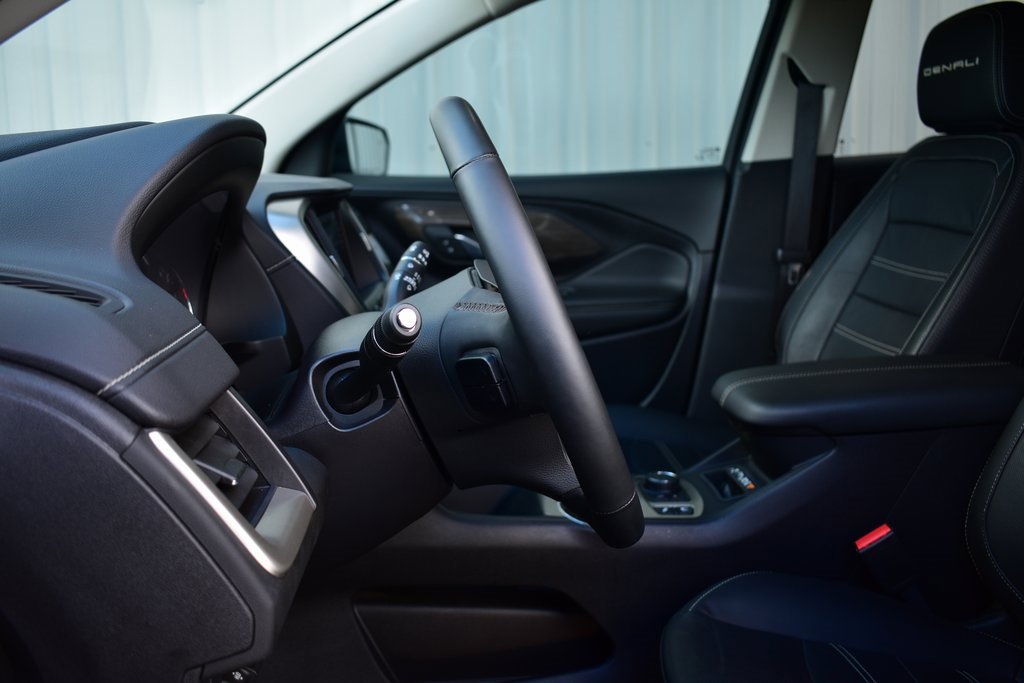 Used 2024 GMC Terrain Denali w/ Denali Premium Package image 41