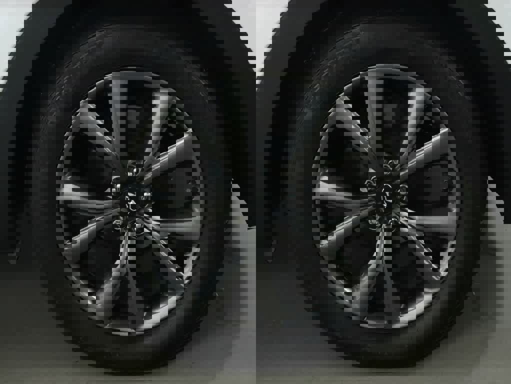 Used 2017 Hyundai Santa Fe Sport w/ Cargo Package image 44