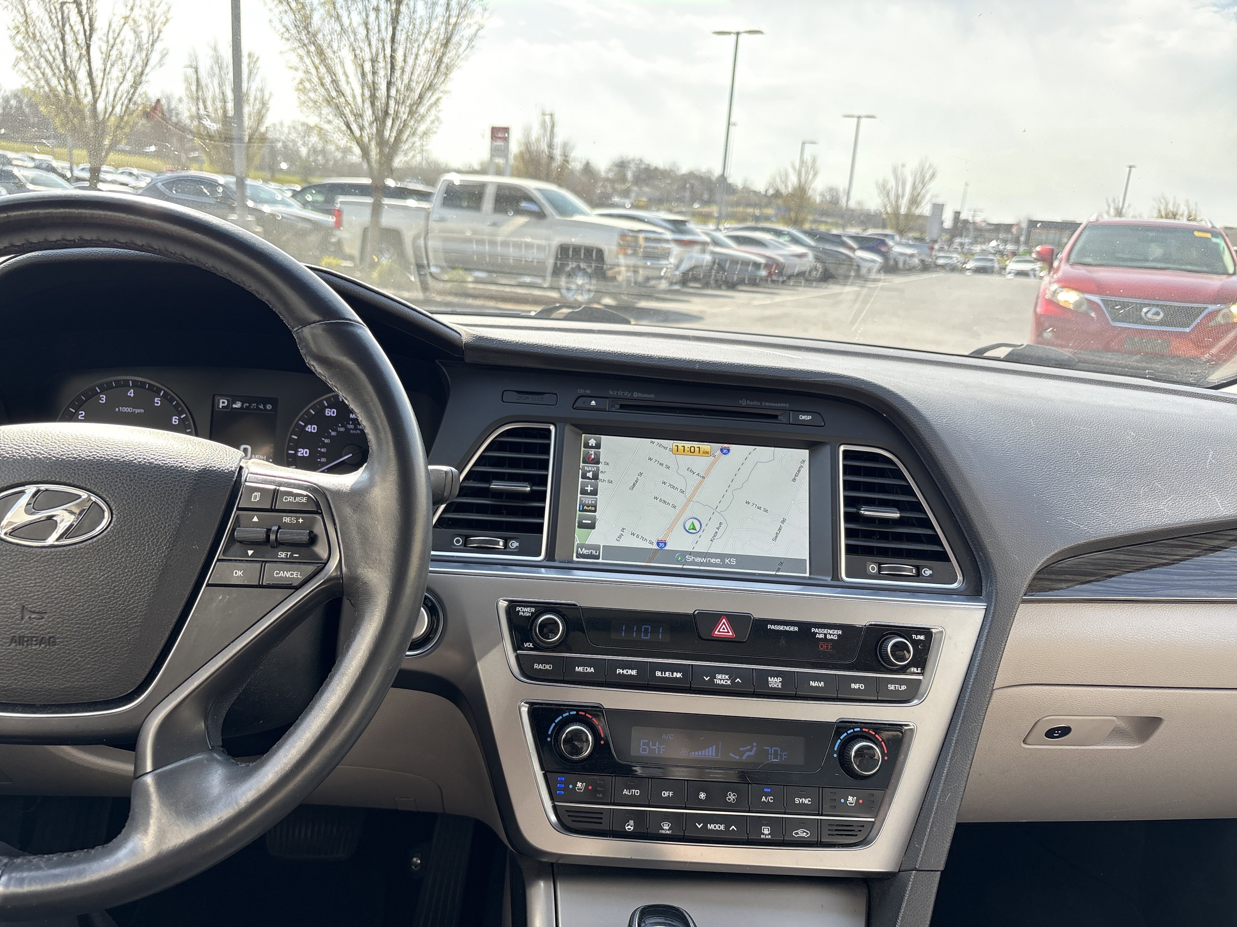 Used 2015 Hyundai Sonata Limited w/ Option Group 05 image 29