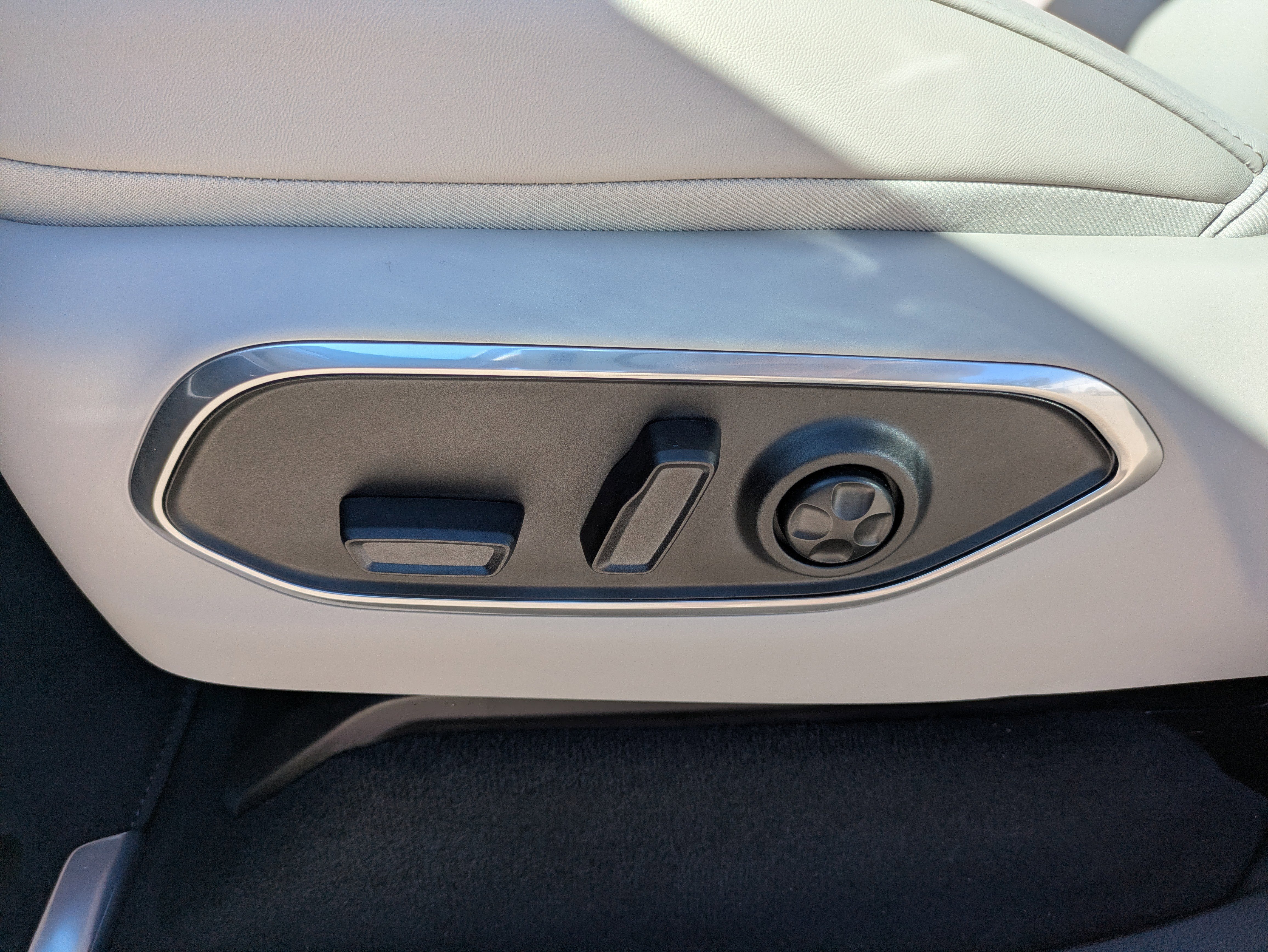 New 2026 Jeep Grand Wagoneer L Limited image 5