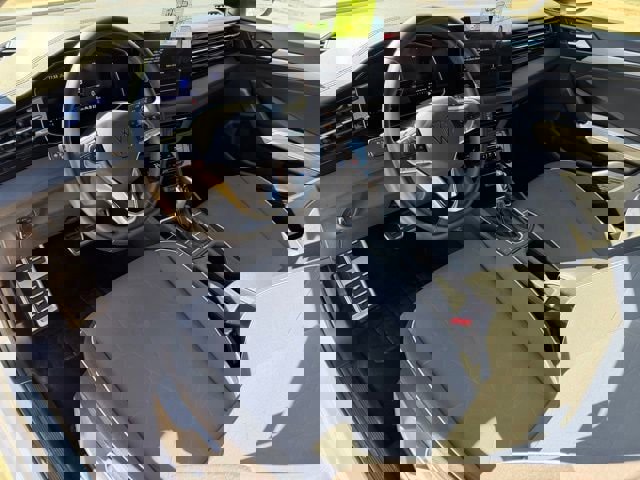 Used 2025 Volkswagen Jetta Sport image 11