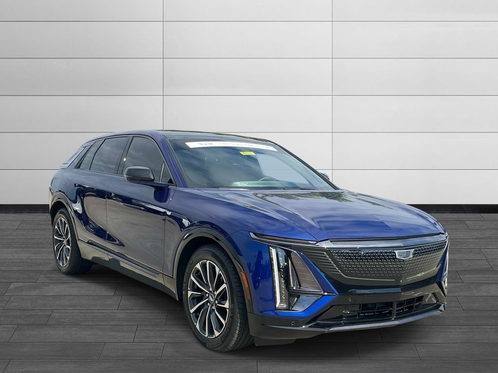 Certified 2024 Cadillac Lyriq Sport RWD image 7