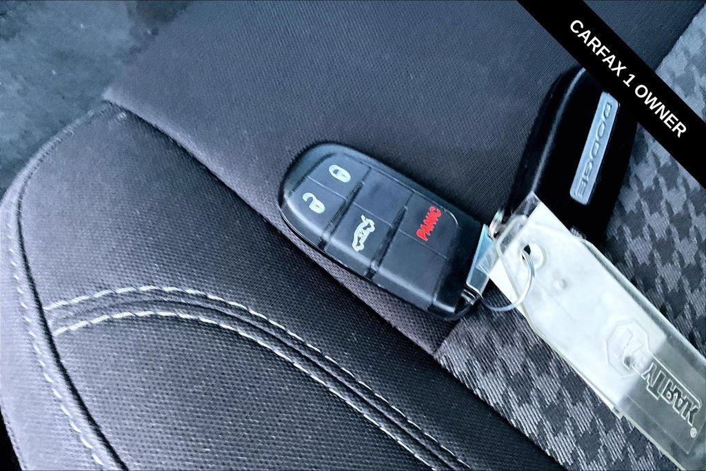 Used 2018 Dodge Challenger SXT w/ Blacktop Package RWD image 31