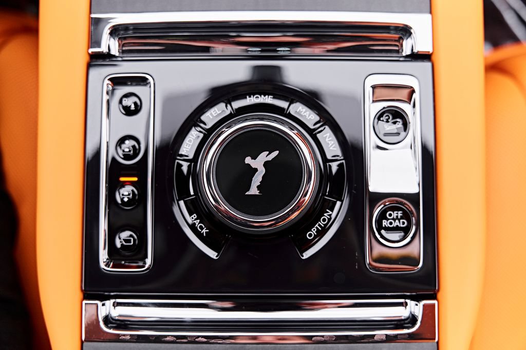 Used 2026 Rolls-Royce Cullinan AWD/4WD image 79