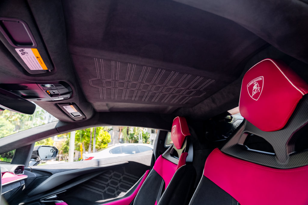 Used 2025 Lamborghini Revuelto AWD/4WD image 56