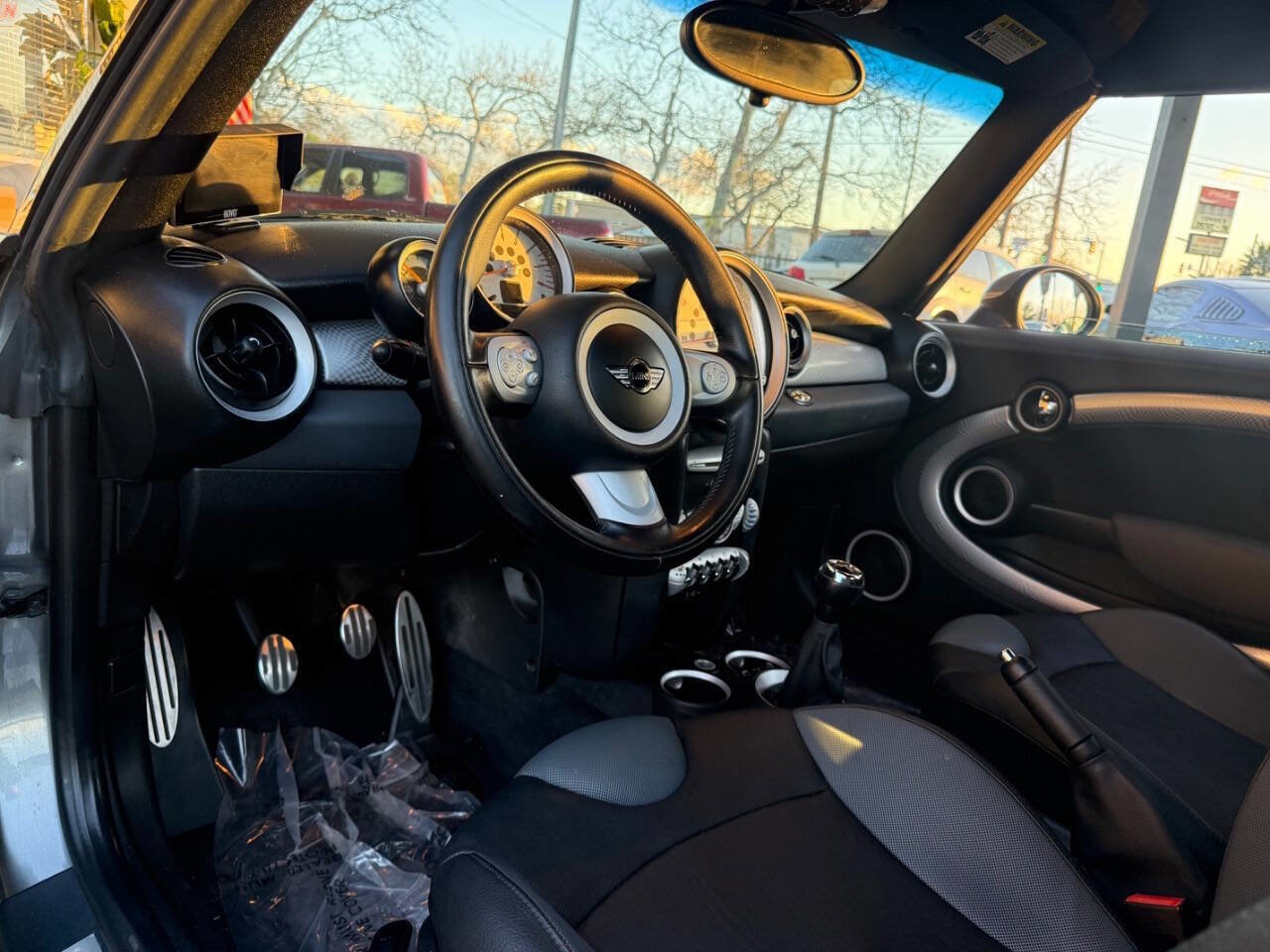 Used 2010 MINI Cooper S image 15