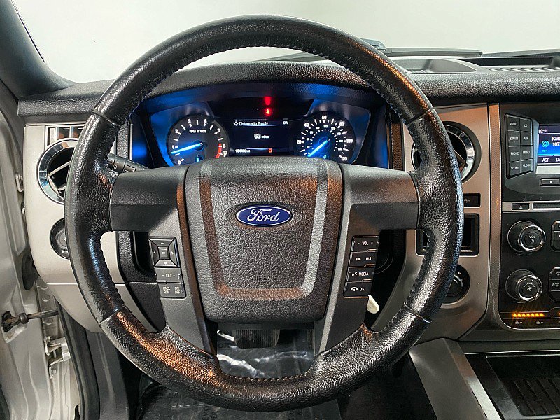 Used 2017 Ford Expedition XLT image 13