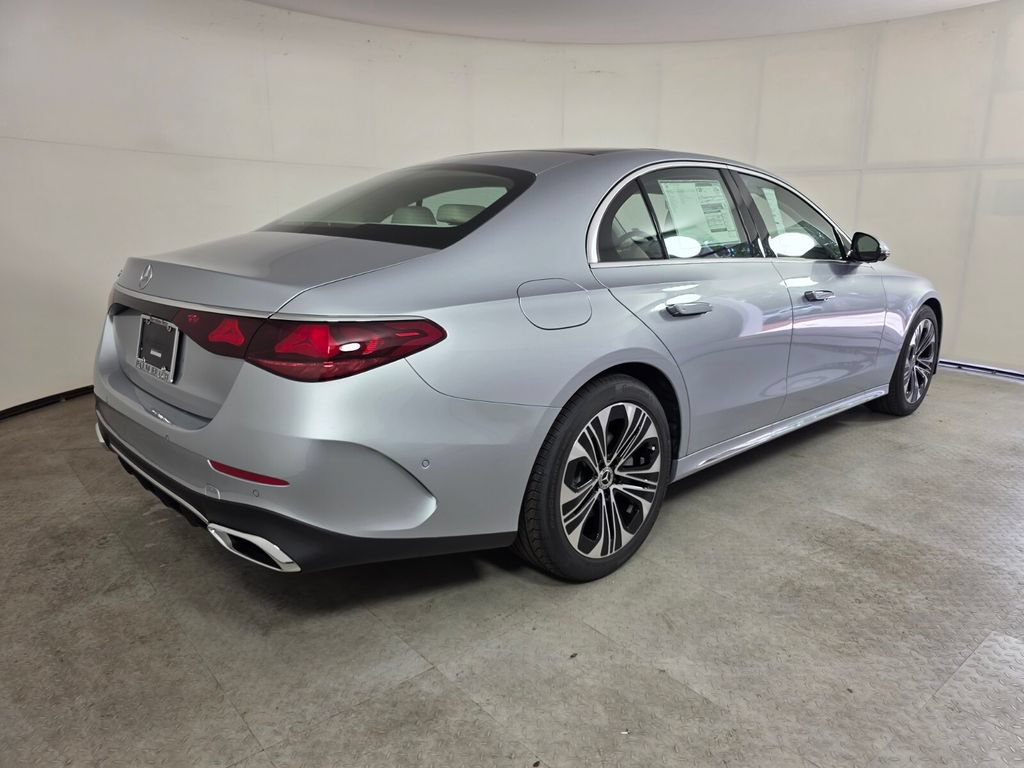 New 2027 Mercedes-Benz E 350 Sedan image 4