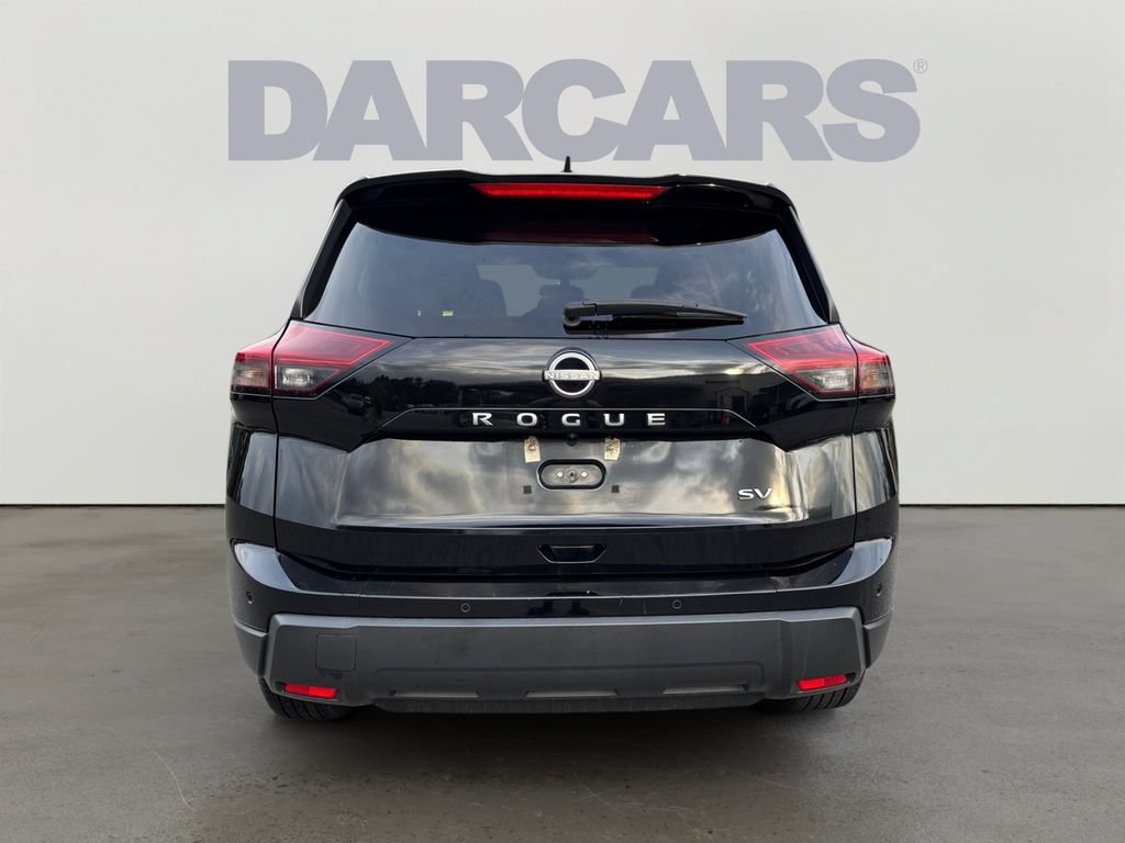 Used 2024 Nissan Rogue SV FWD image 6