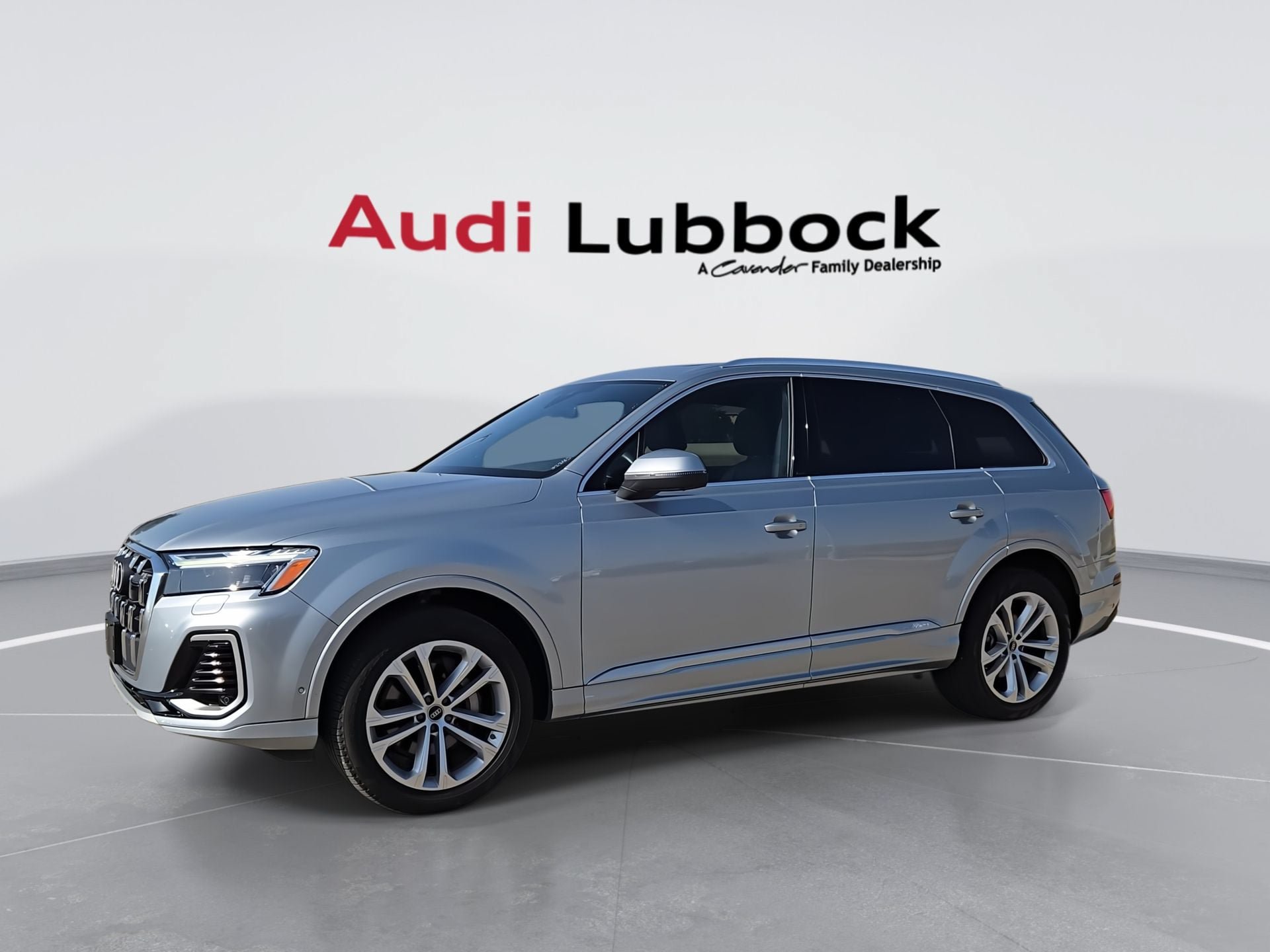 Used 2025 Audi Q7 3.0T Premium Plus AWD/4WD image 5