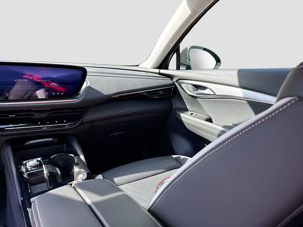 Used 2025 Buick Envision Sport Touring image 26