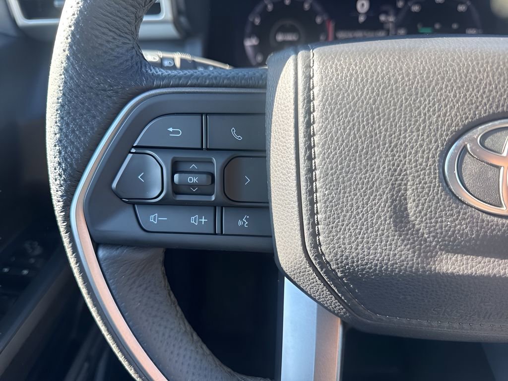 Used 2024 Toyota Tacoma TRD Off-Road image 14