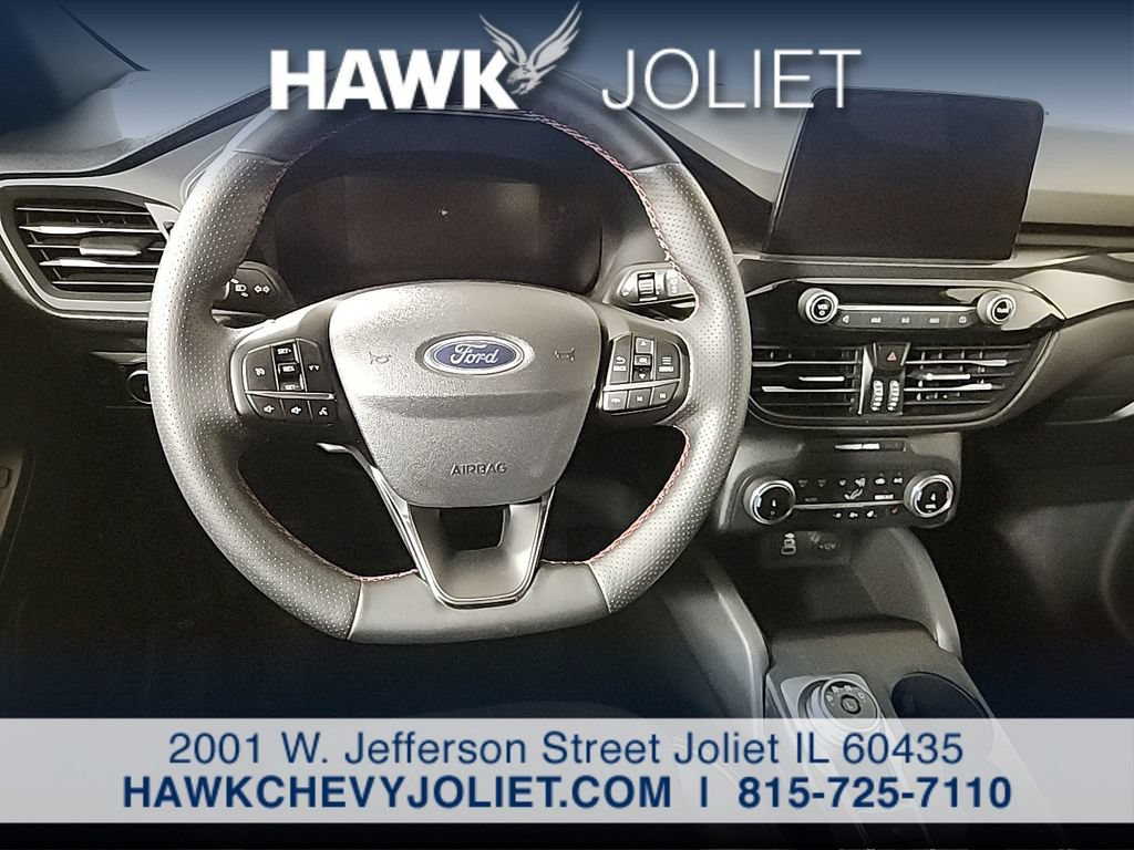 Used 2025 Ford Escape ST-Line Select AWD/4WD image 14