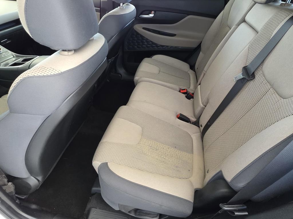 Used 2023 Hyundai Santa Fe SEL image 9