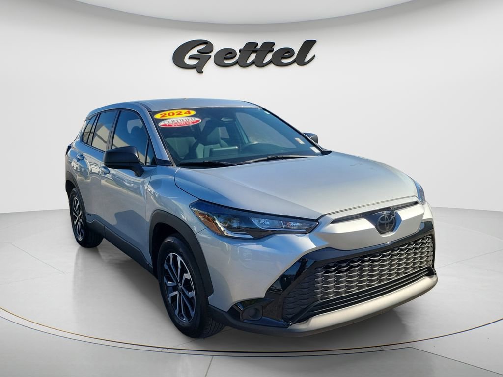Used 2024 Toyota Corolla Cross S AWD/4WD image 10