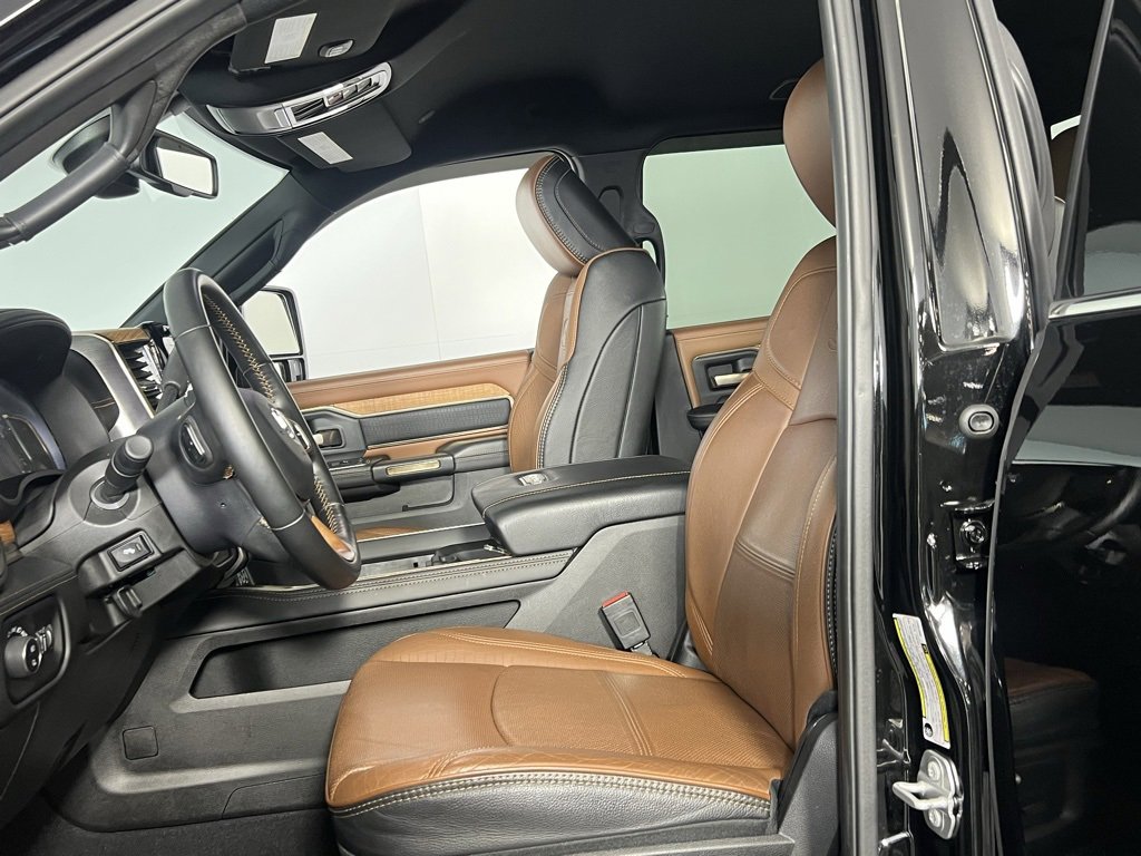 Used 2024 RAM 2500 Limited image 22