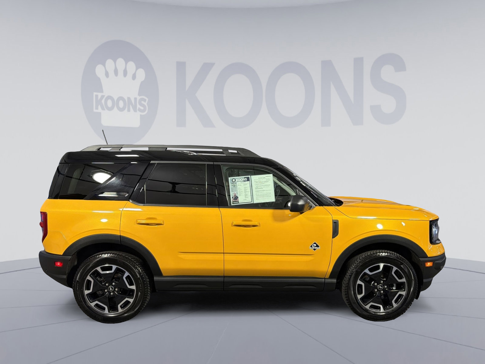 Used 2023 Ford Bronco Sport Outer Banks w/ Tech Package AWD/4WD image 8