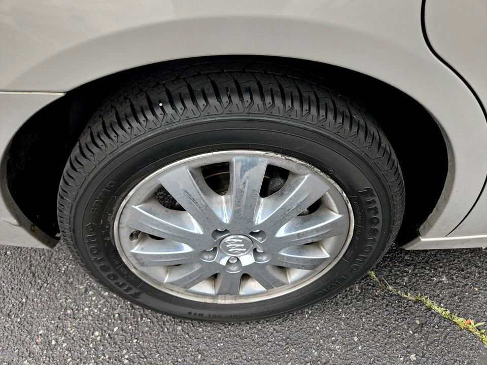 Used 2008 Buick LaCrosse CXL FWD image 21