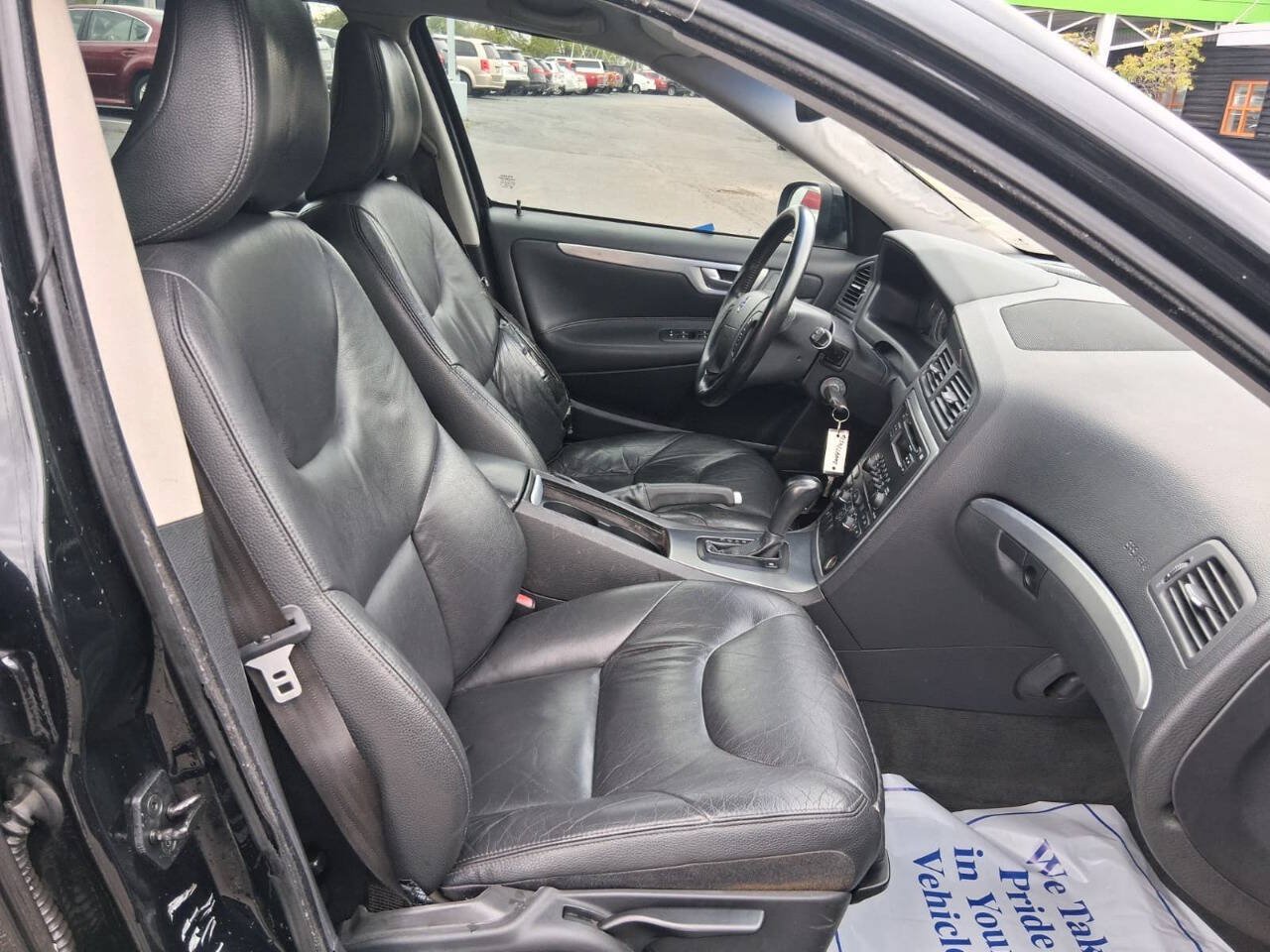 Used 2007 Volvo V70 2.4 FWD image 13