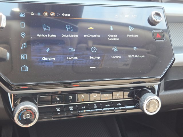 New 2027 Chevrolet Bolt LT w/ Comfort Package FWD image 26