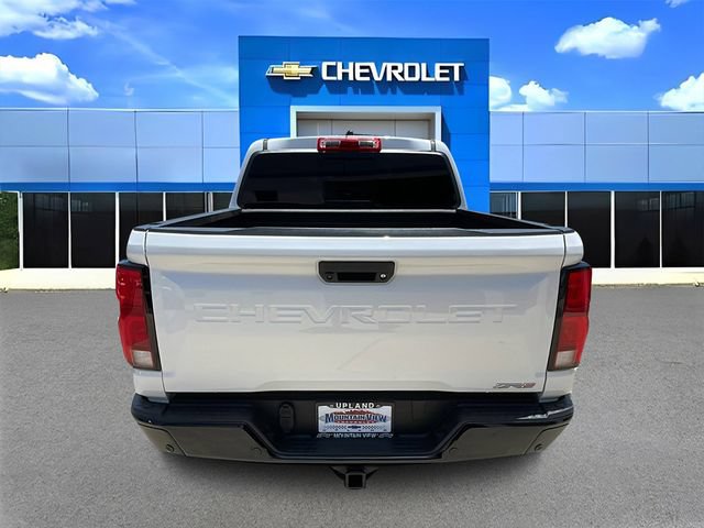 Used 2025 Chevrolet Colorado ZR2 w/ Technology Package AWD/4WD image 4