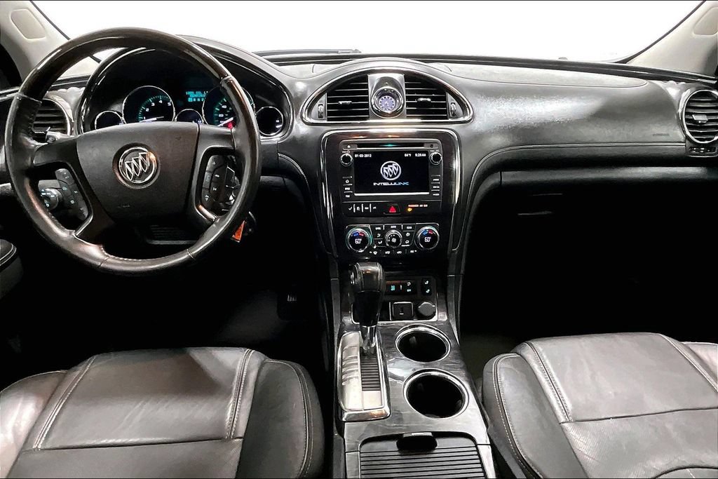 Used 2017 Buick Enclave Leather AWD/4WD image 18