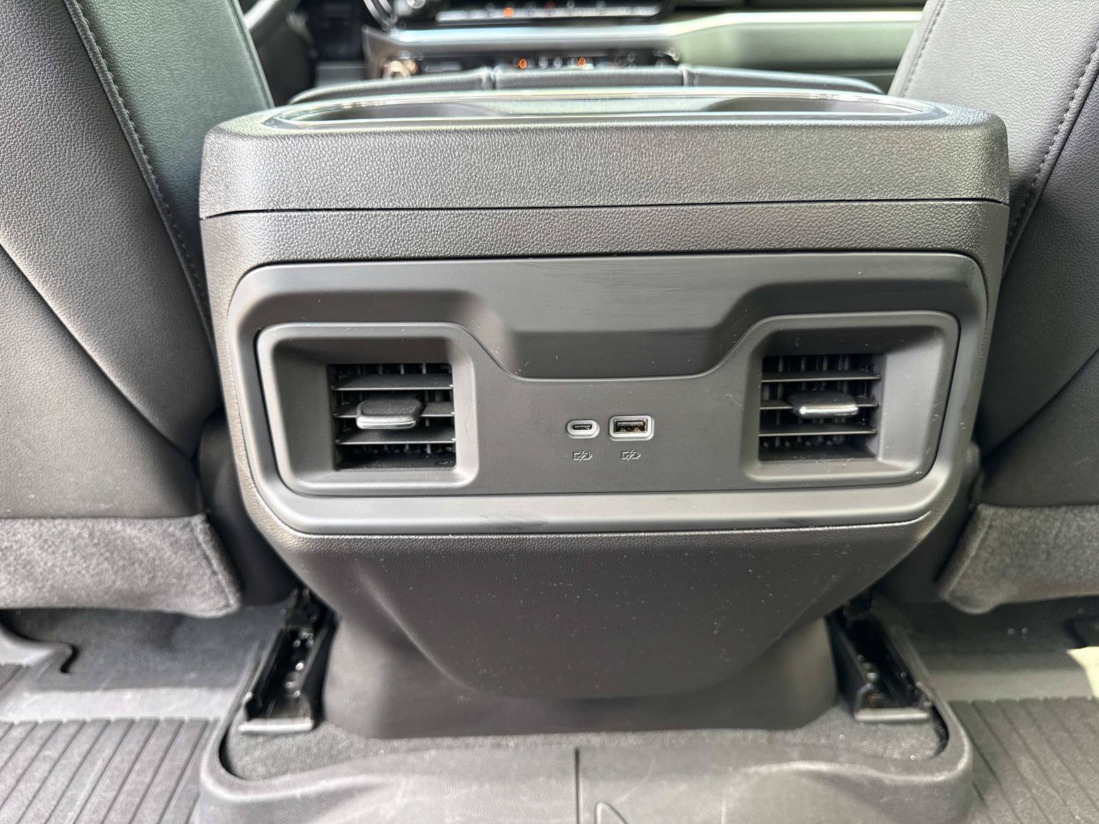 Used 2026 Chevrolet Silverado 1500 LT Trail Boss w/ Convenience Package II AWD/4WD image 34
