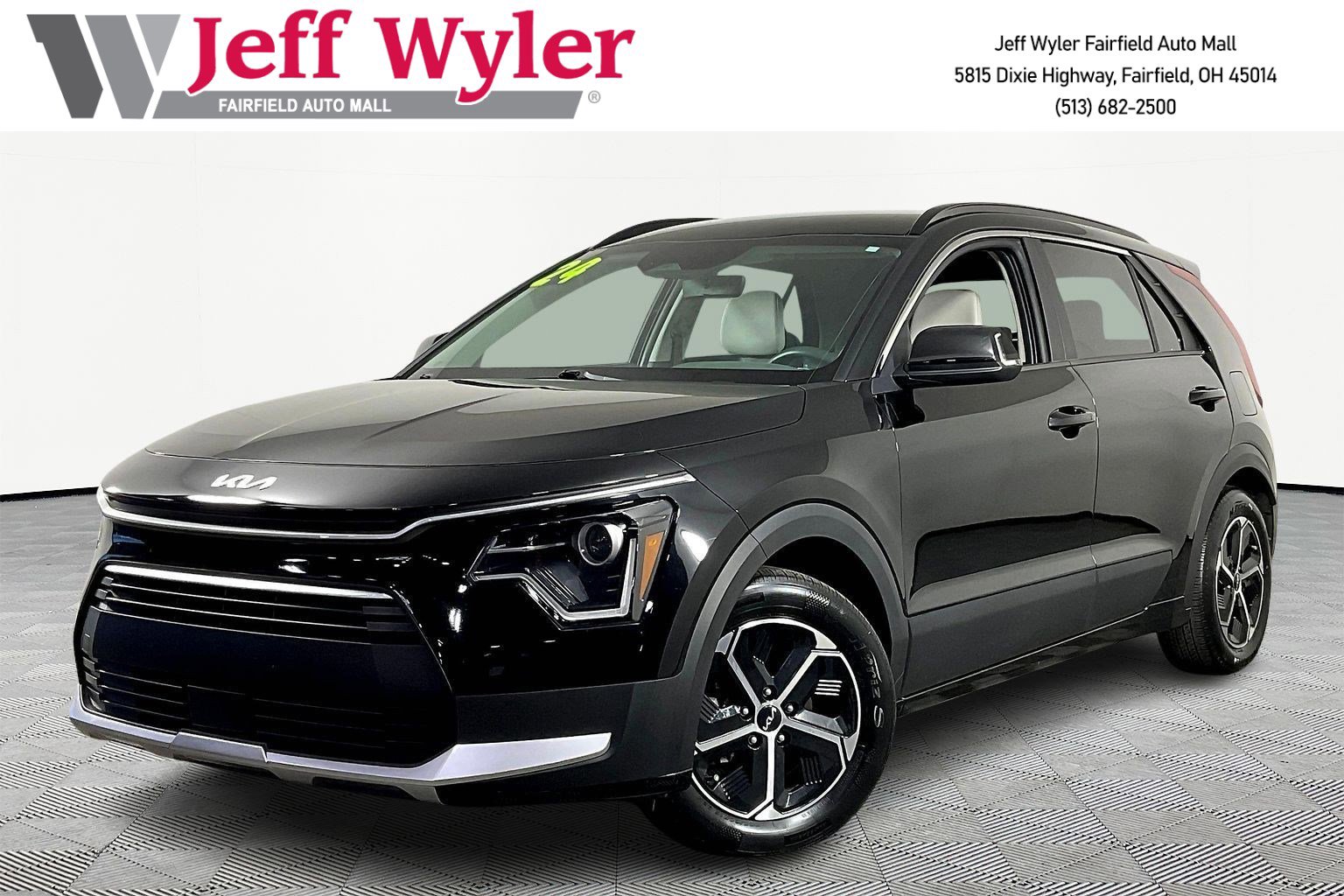 Used 2024 Kia Niro EX image 1