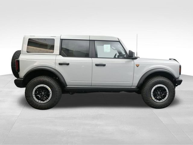 New 2026 Ford Bronco Badlands image 11