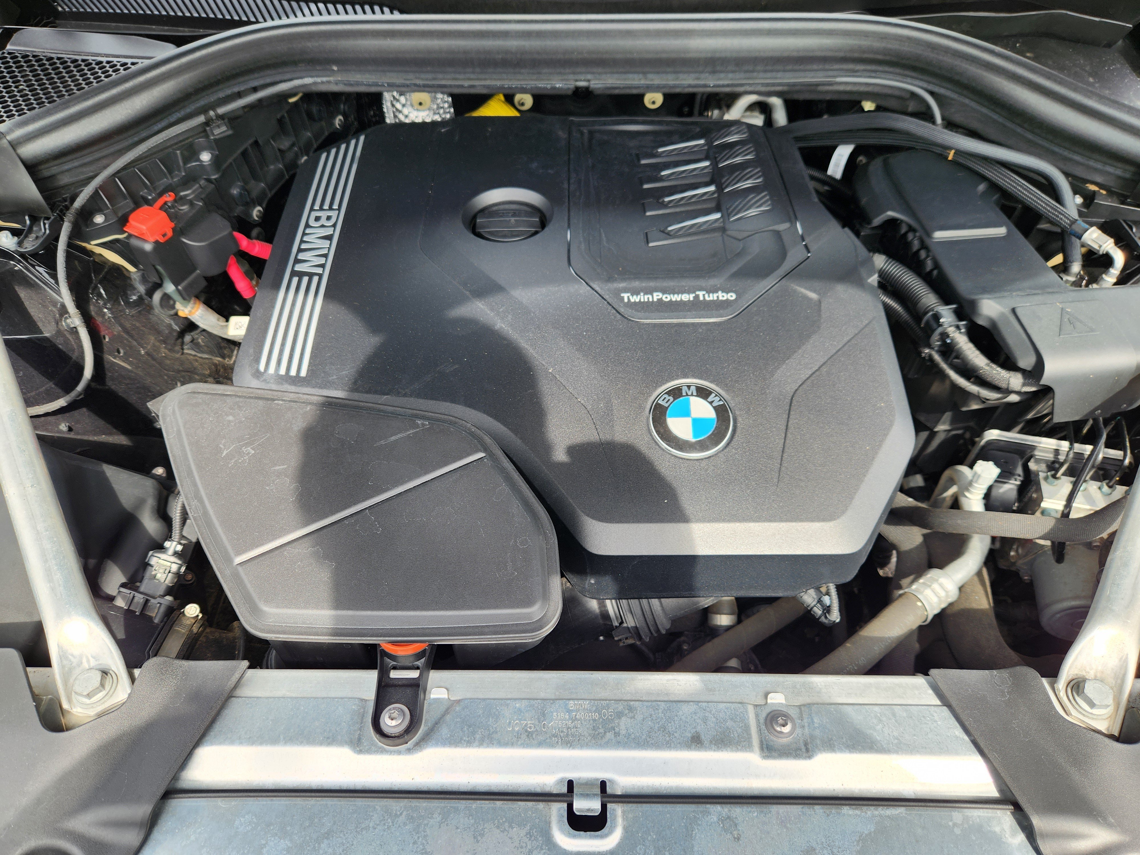 Used 2021 BMW X4 xDrive30i w/ M Sport Package AWD/4WD image 19